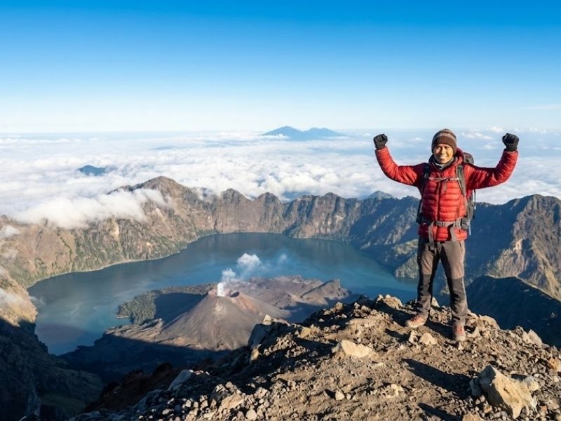 Pendakian puncak Gunung Rinjani 3726 mdpl