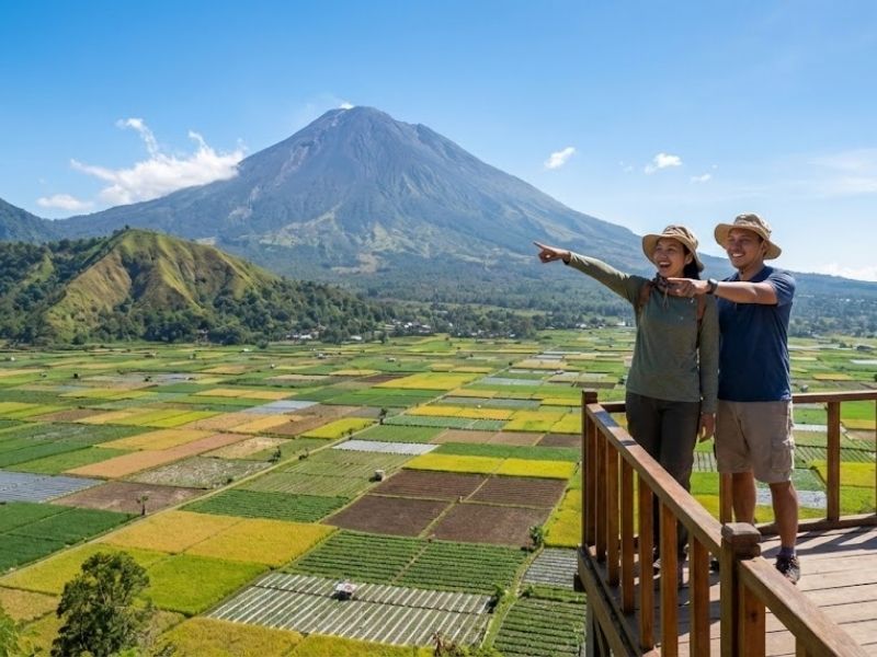 Wisata Lembah Sembalun kaki Gunung Rinjani